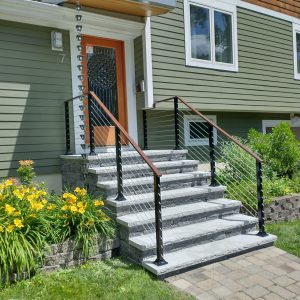 Stainless steel cable railings